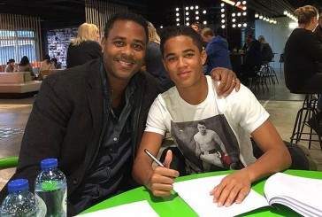 Pas 15-jarige Justin Kluivert tekent nu al contract bij Nike