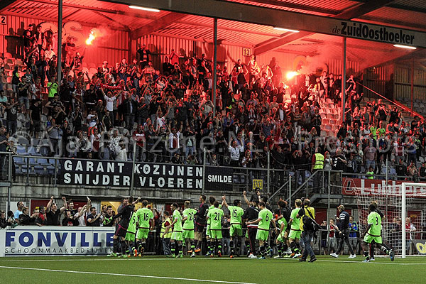 0510ajaxa1-psva1_vuurwerk