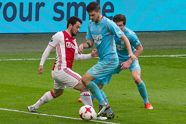 'Ajax had al voor afketsen transfer Younes streep gezet door komst extra aanvaller'