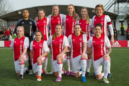 Ajax Vrouwen bereiken halve finale KNVB-beker (Incl foto's ...