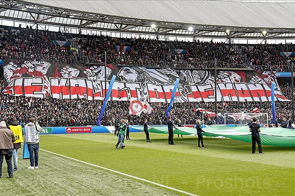 Supportersvereniging Ajax: 'Spandoeken in De Kuip moeten verdwijnen voor bekerfinale'