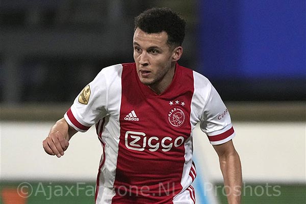Ajax boekt in besloten oefenduel overwinning op FC Utrecht