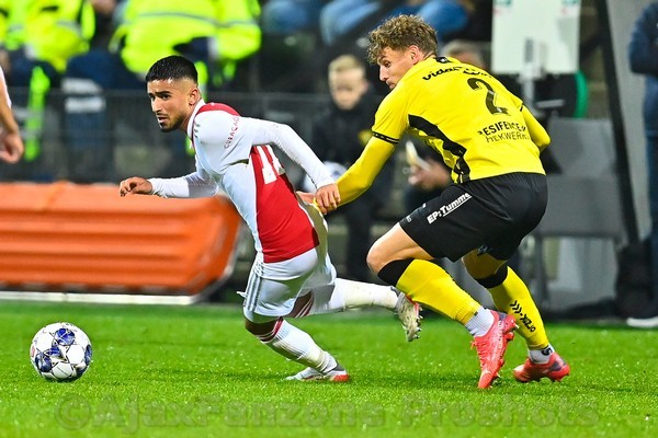 Jong Ajax pakt volle drie punten in Venlo: 1-3