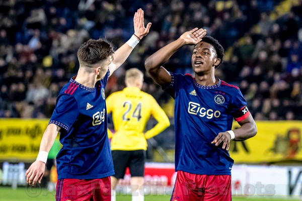 Jong Ajax haalt uit tegen NAC Breda: 2-6