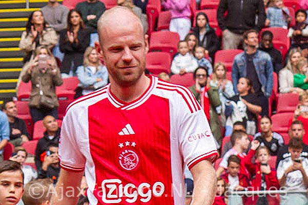 'Olympique Lyon toont interesse in Klaassen; Ajax wil meewerken'