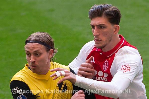 Ajax maakt ook tegen NAC geen fouten: 3-1